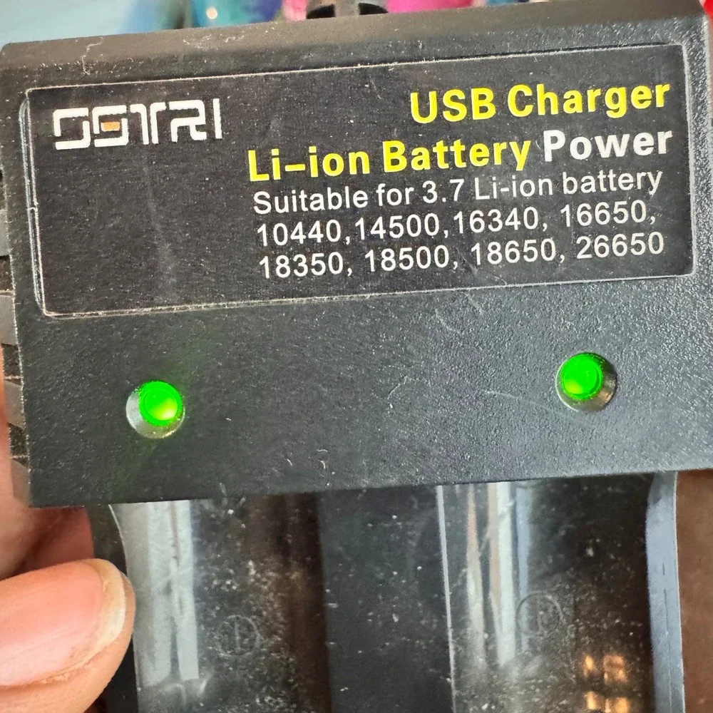 OSTRI USB Charger‎ Li-ion Battery Power Charger 3.7V 10440 26650 18650 Batteries